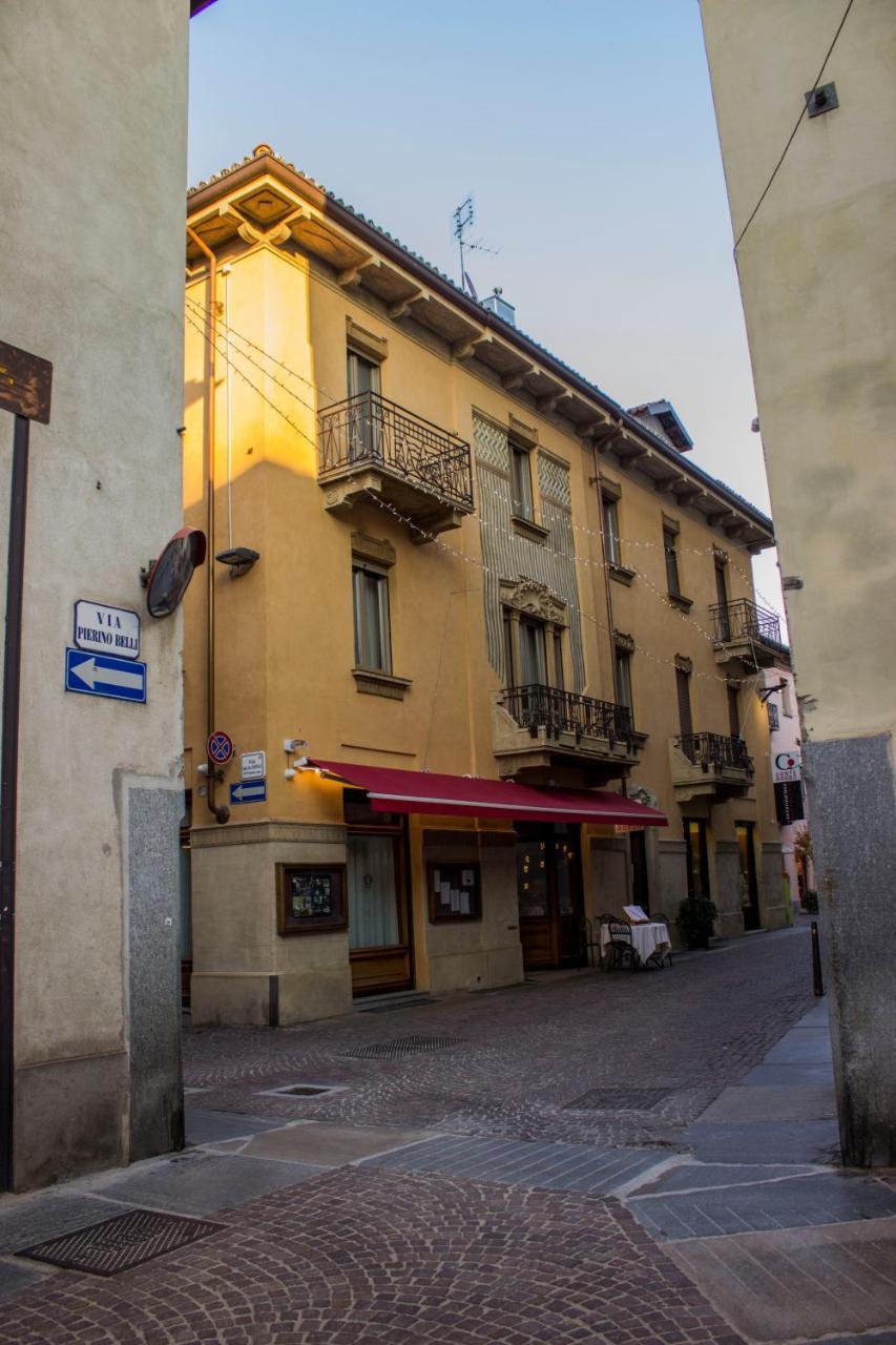 Palazzo Belli Bed and Breakfast Alba  Eksteriør billede