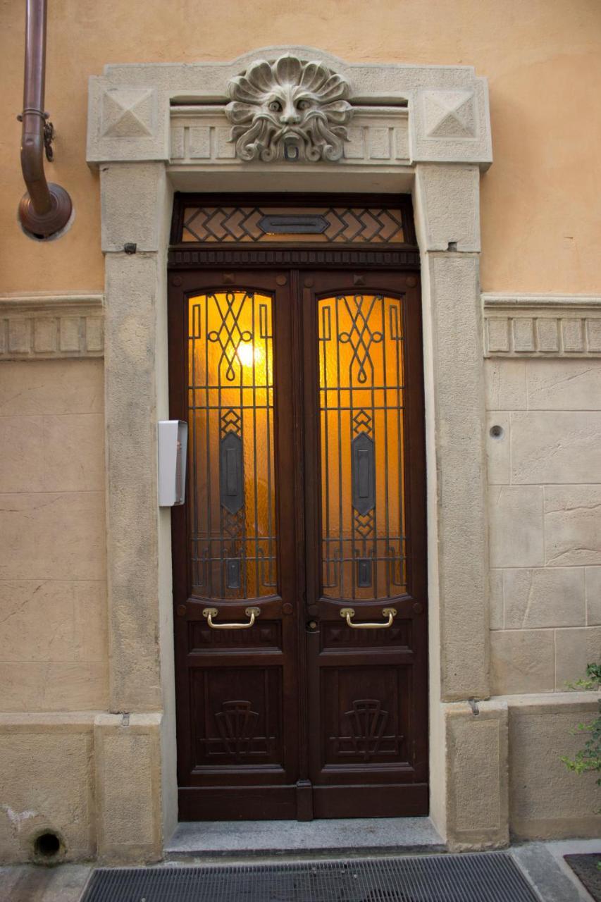 Palazzo Belli Bed and Breakfast Alba  Eksteriør billede